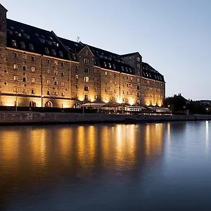 Admiral Otel